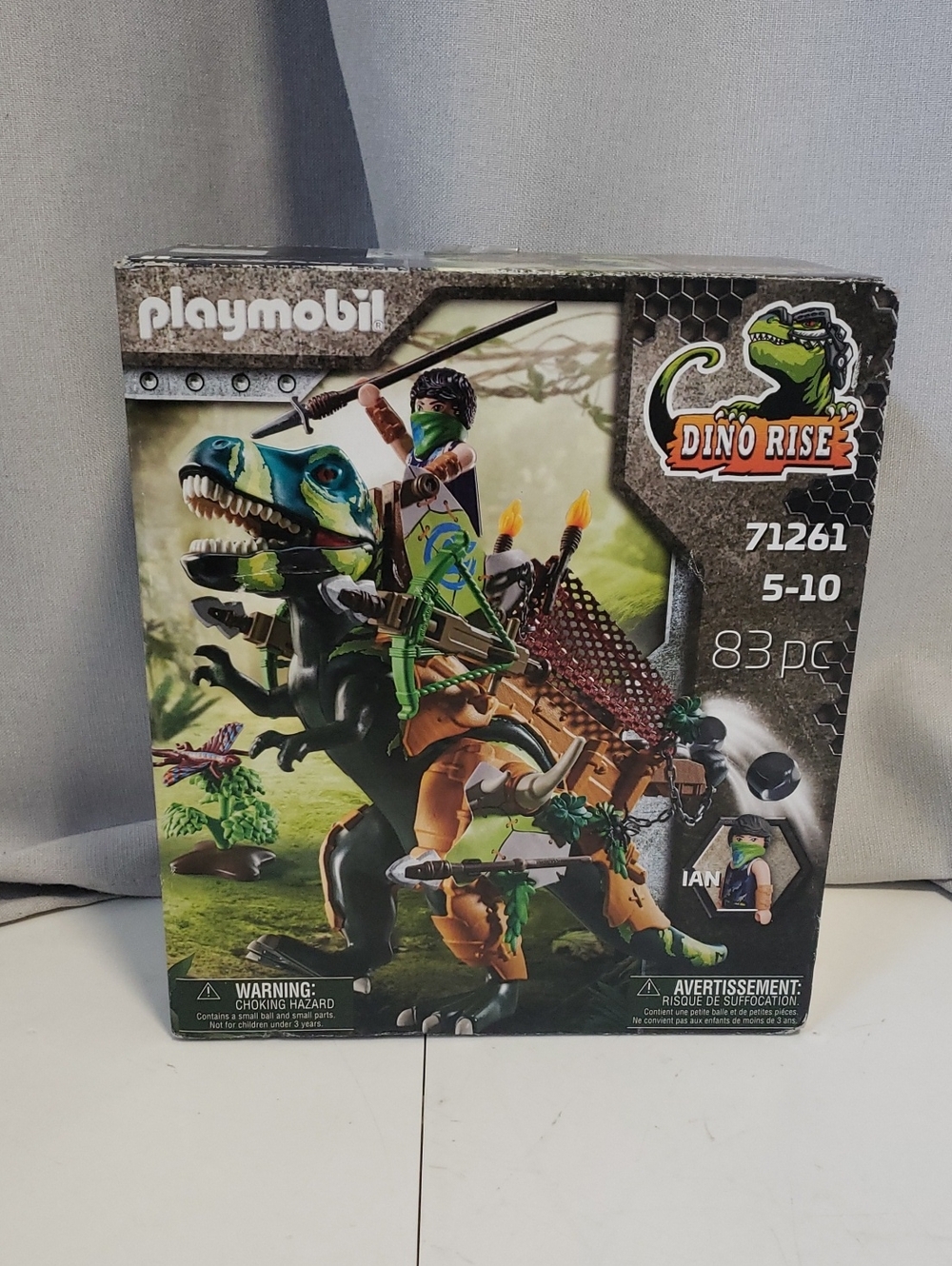 NEW T-Rex Dino Rise Playmobil 83 Pc Age  5-10 Includes Ian